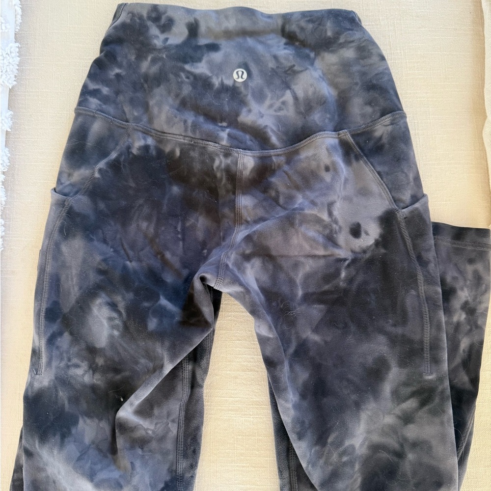Lululemon Athletica Black Leggings for Effortless Style